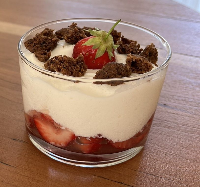 Tiramisu Léger au Yaourt Grec et&nbsp;Fraises