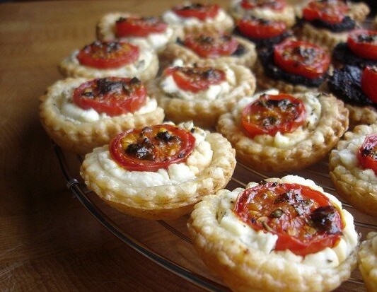 Bouchées aux tomates cerises et&nbsp;chèvre