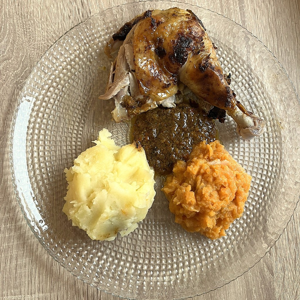 Poulet rôti du dimanche & sa sauce&nbsp;punchy